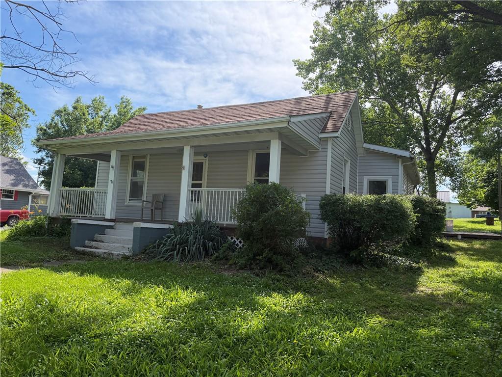 Listing Photo MLS #HMS2623902