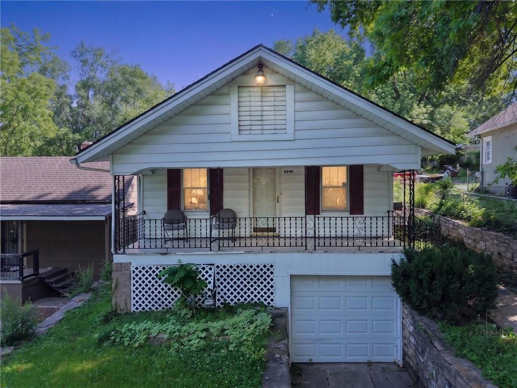 Listing Photo MLS #HMS2623948