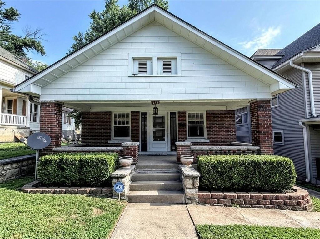 Listing Photo MLS #HMS2624028