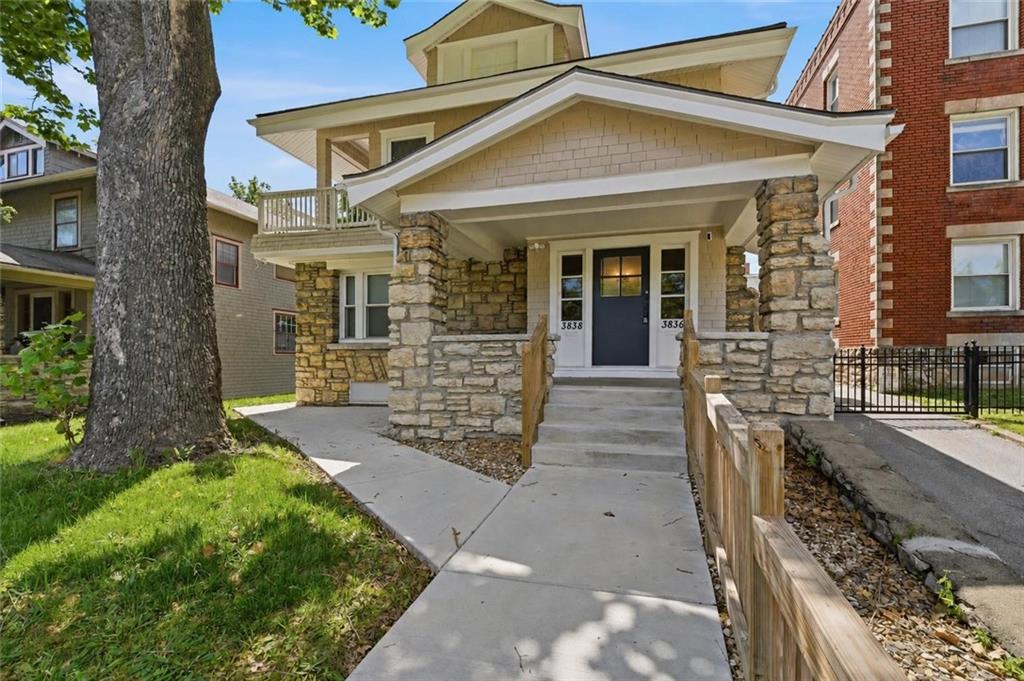 Listing Photo MLS #HMS2624066