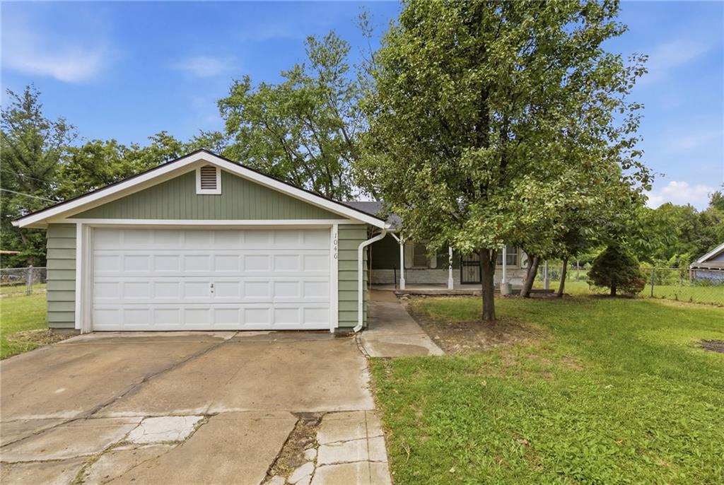 Listing Photo MLS #HMS2624180