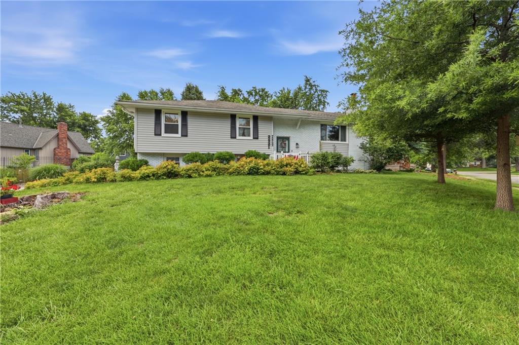 Listing Photo MLS #HMS2624338