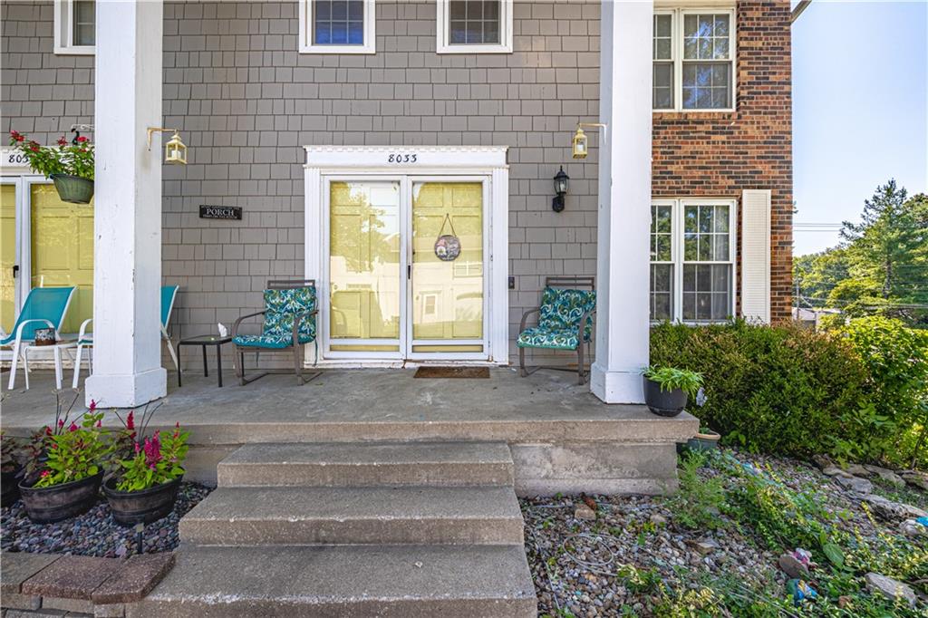 Listing Photo MLS #HMS2624346