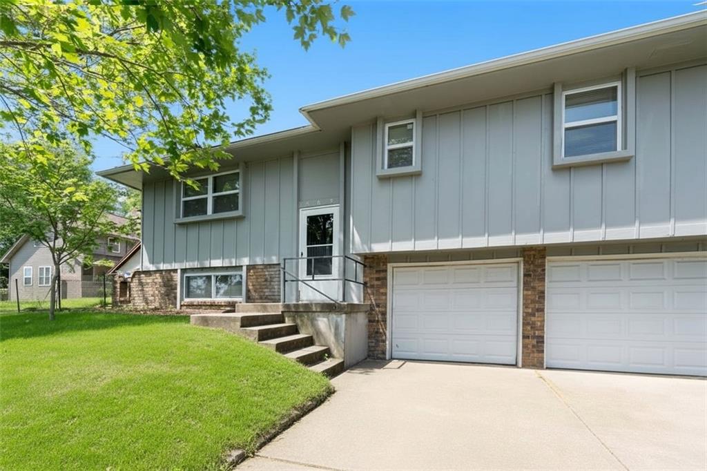 Listing Photo MLS #HMS2624356