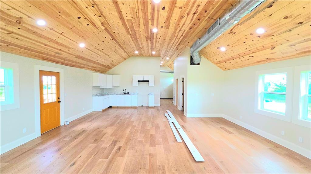 Listing Photo MLS #HMS2624459