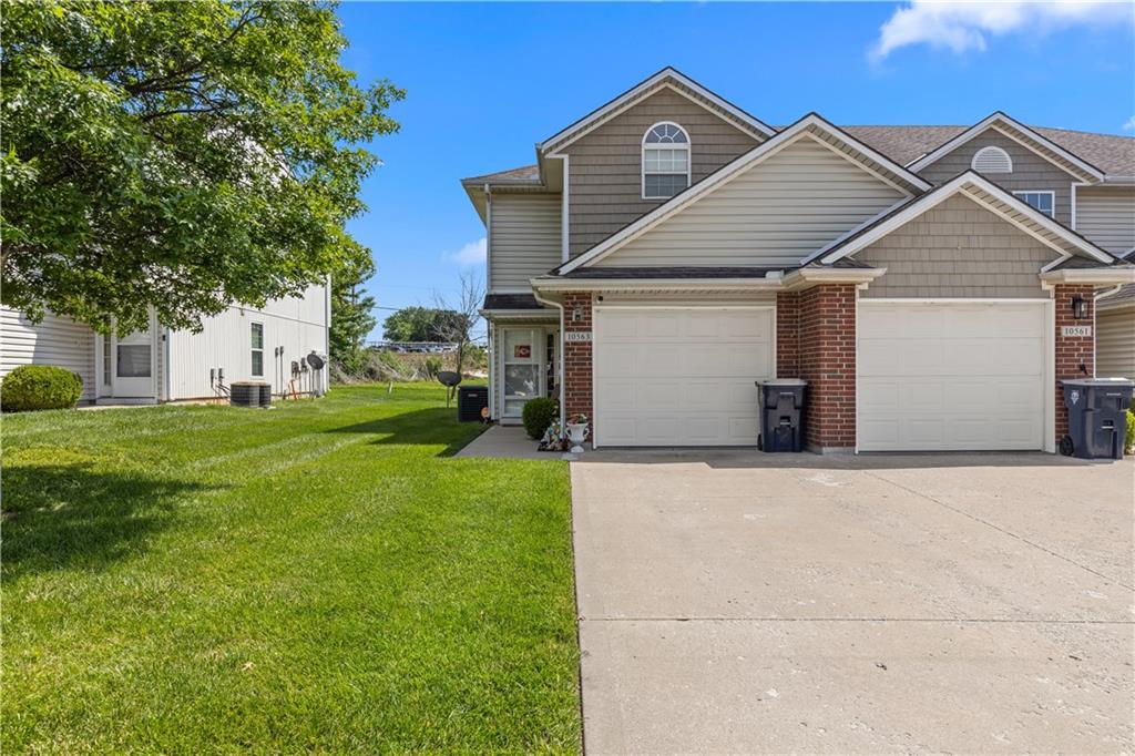 Listing Photo MLS #HMS2624497