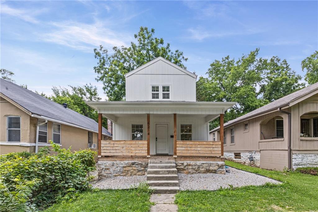 Listing Photo MLS #HMS2624655