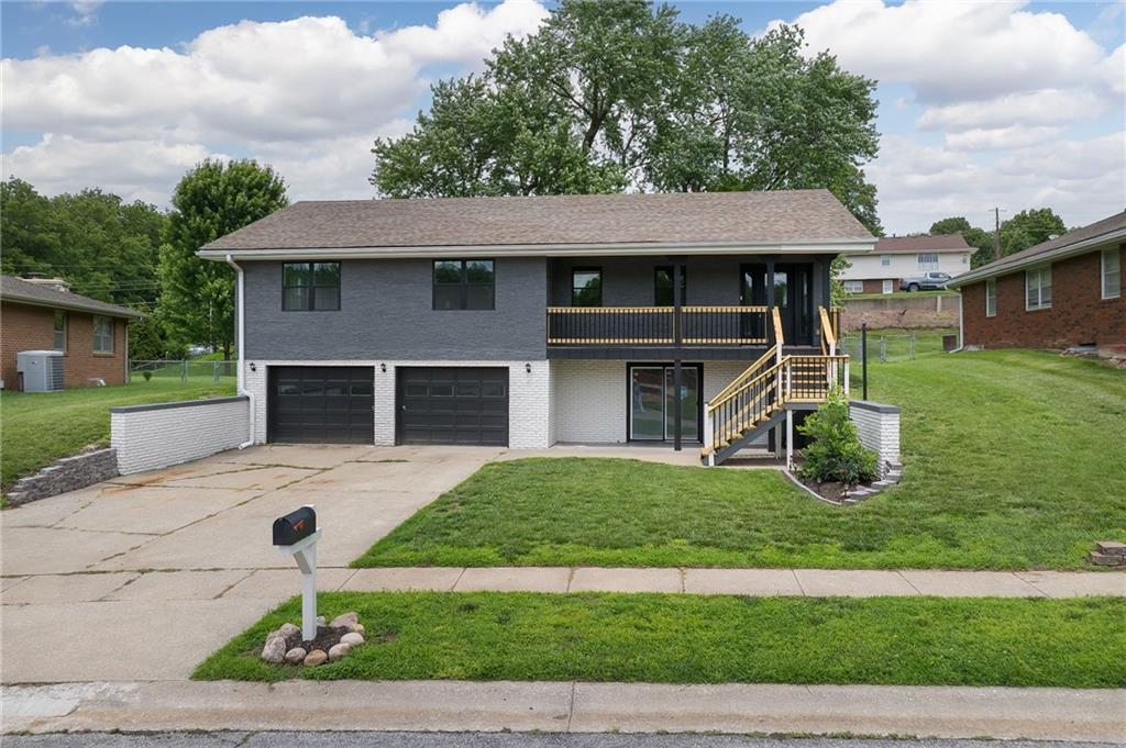 Listing Photo MLS #HMS2624669