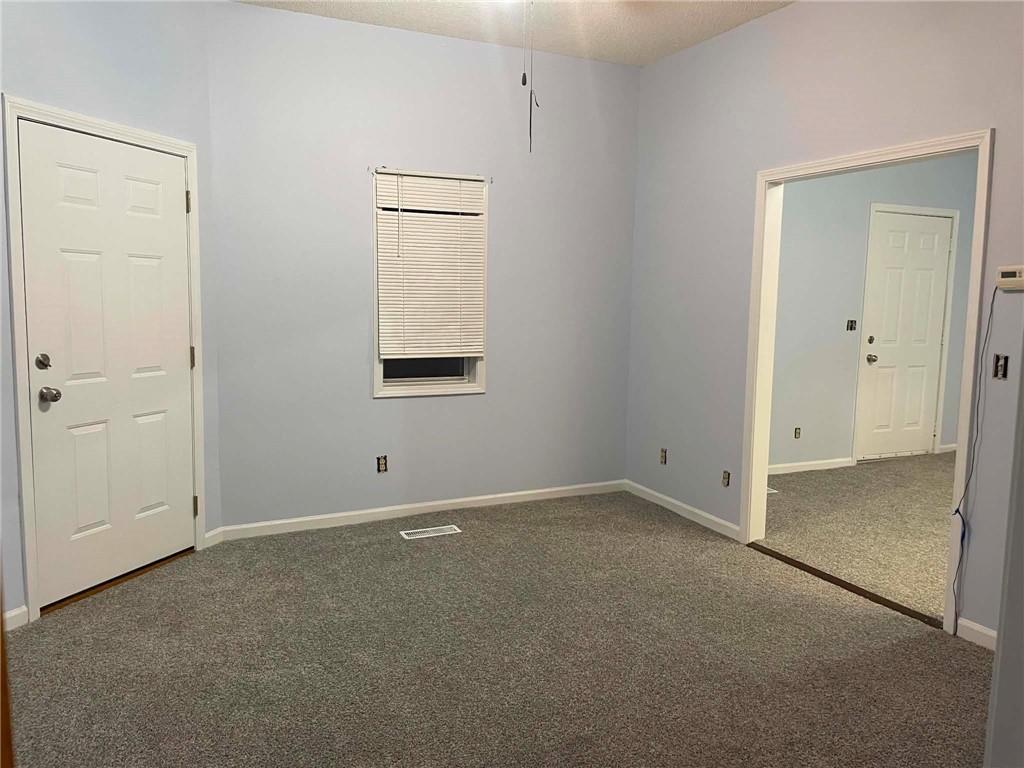 Listing Photo MLS #HMS2624787