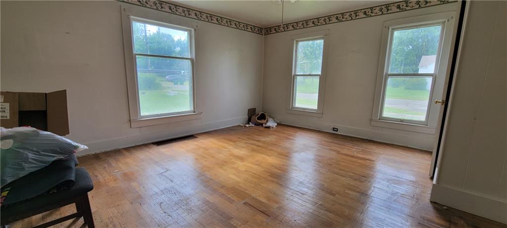 Listing Photo MLS #HMS2625018