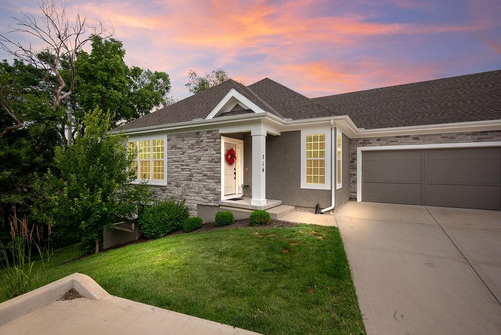 Listing Photo MLS #HMS2625022