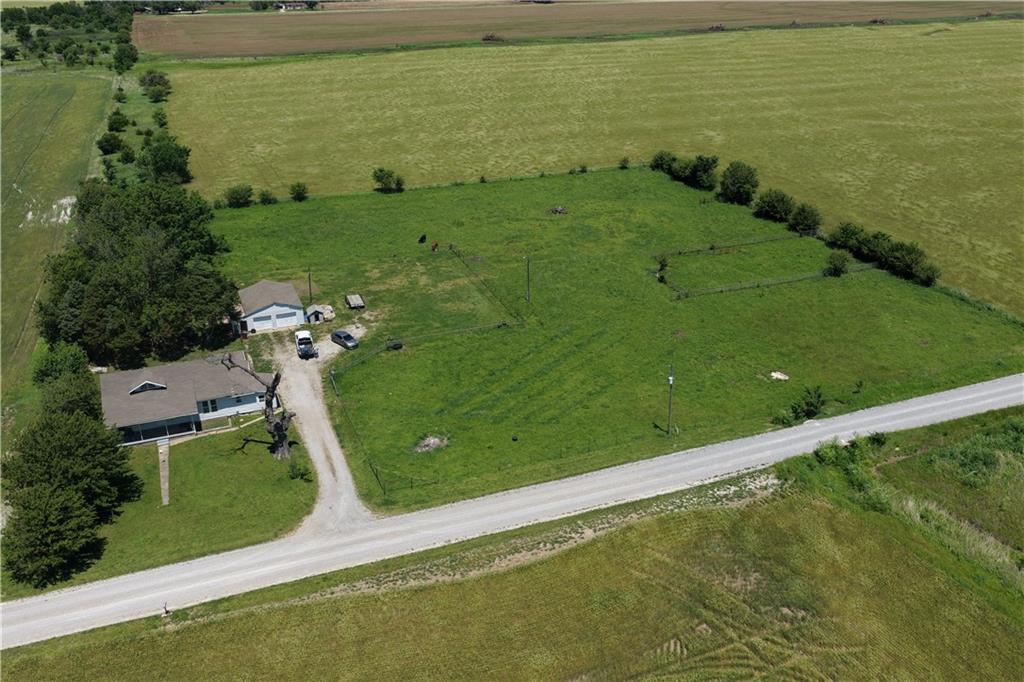 Listing Photo MLS #HMS2625126