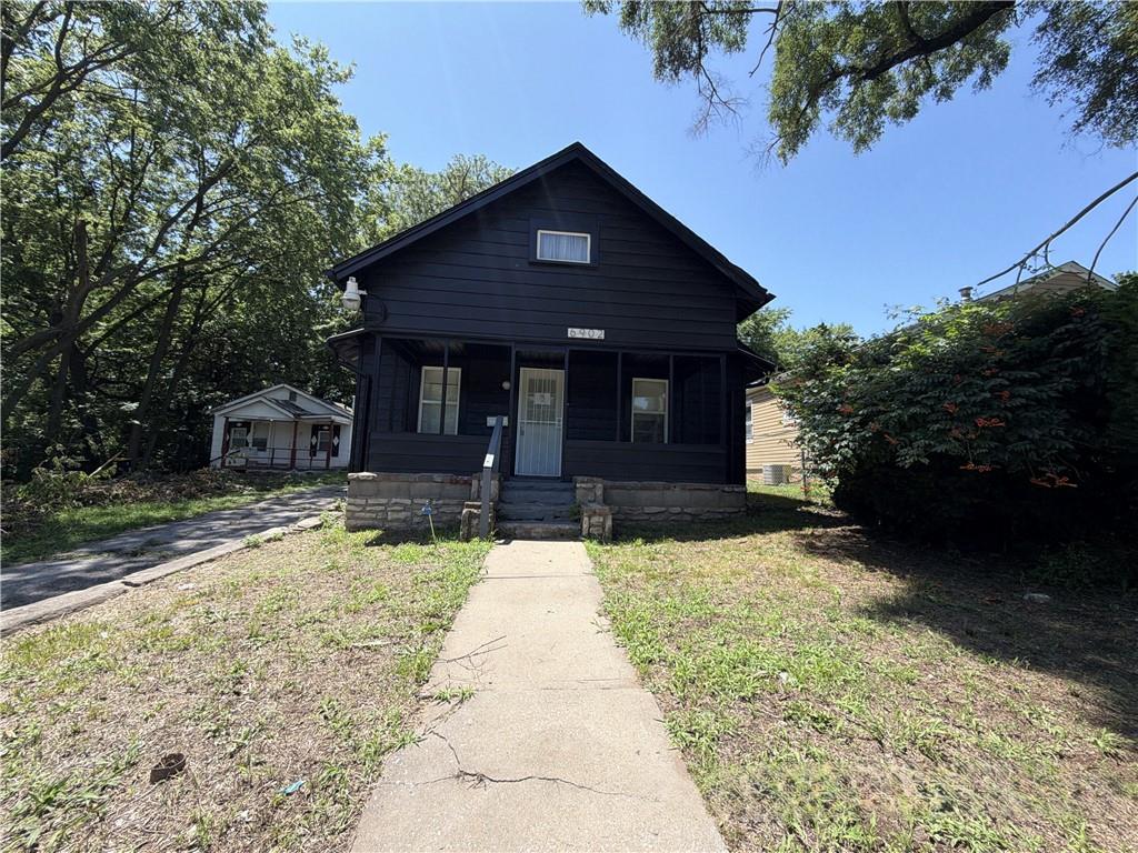 Listing Photo MLS #HMS2625340