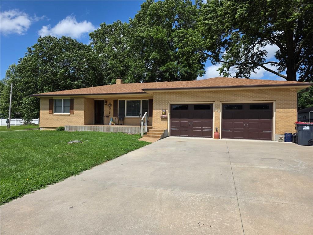 Listing Photo MLS #HMS2625387