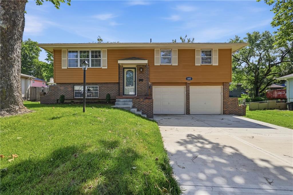 Listing Photo MLS #HMS2625429