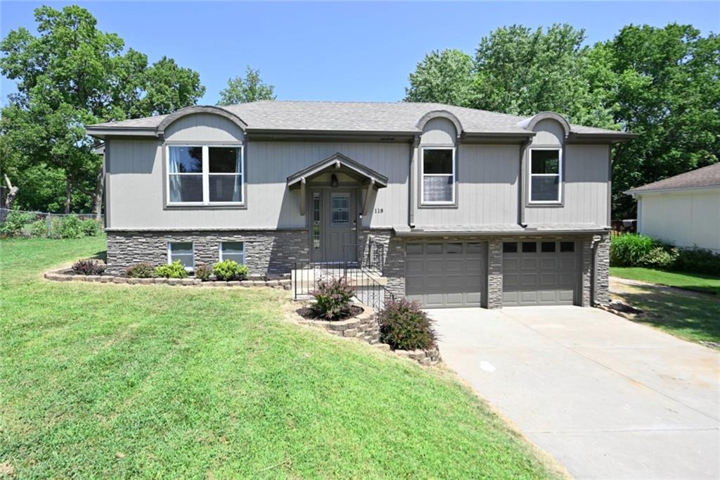 Listing Photo MLS #HMS2625456