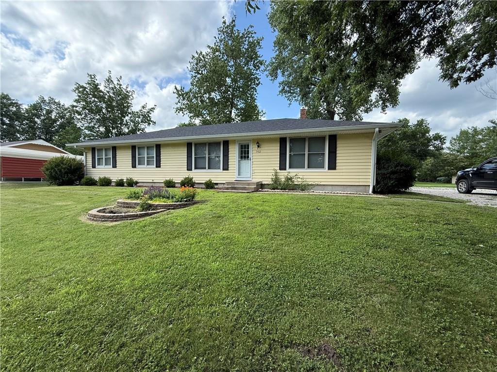 Listing Photo MLS #HMS2625553