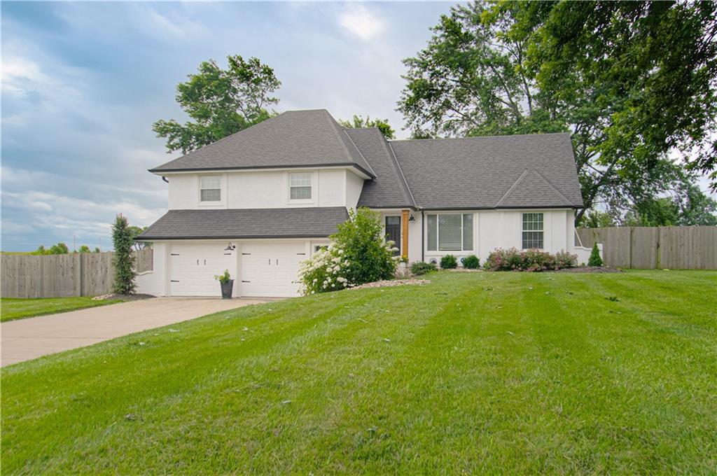 Listing Photo MLS #HMS2625775