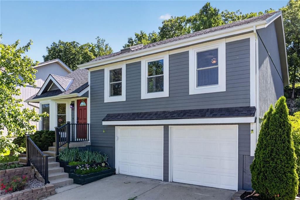 Listing Photo MLS #HMS2625847