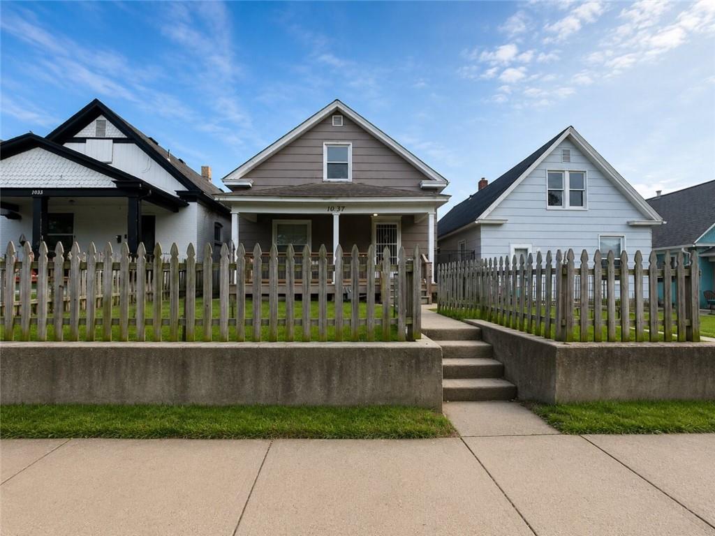 Listing Photo MLS #HMS2625982