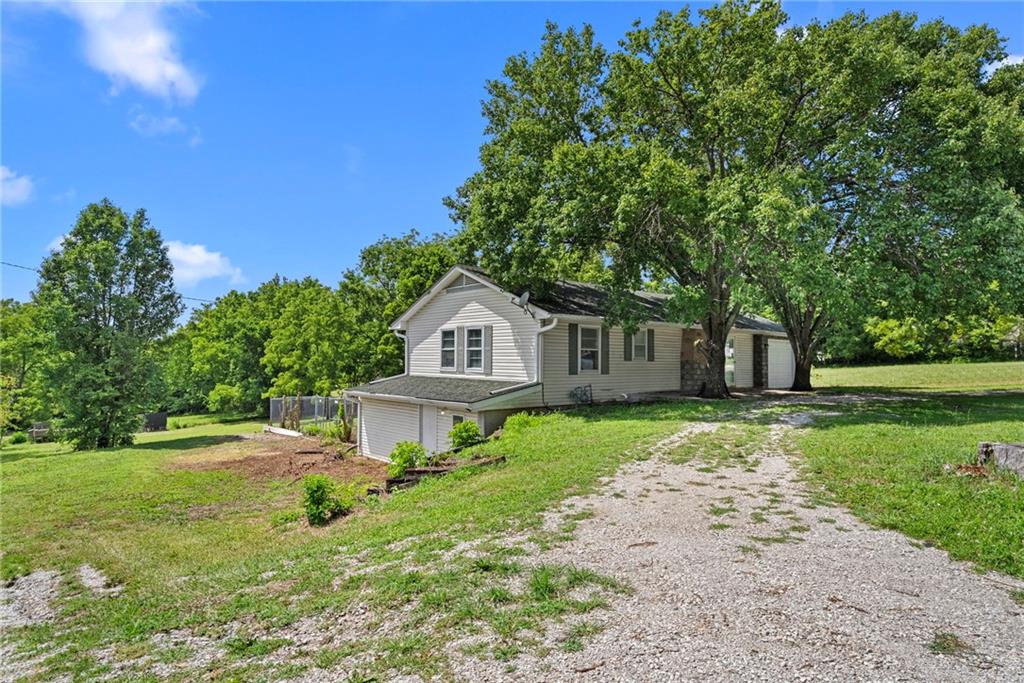 Listing Photo MLS #HMS2626112