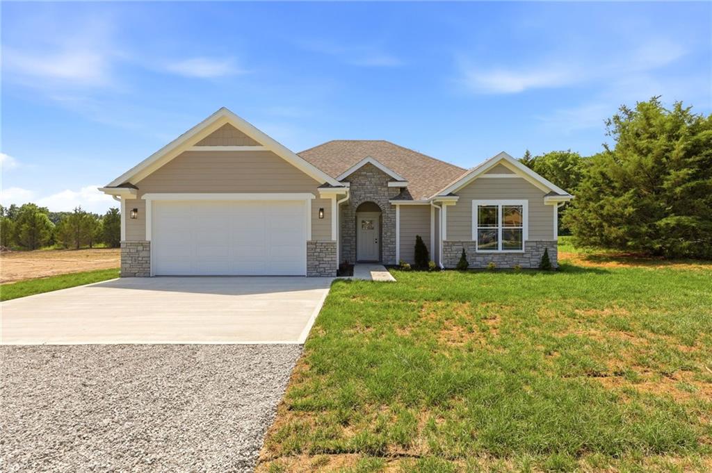 Listing Photo MLS #HMS2626147