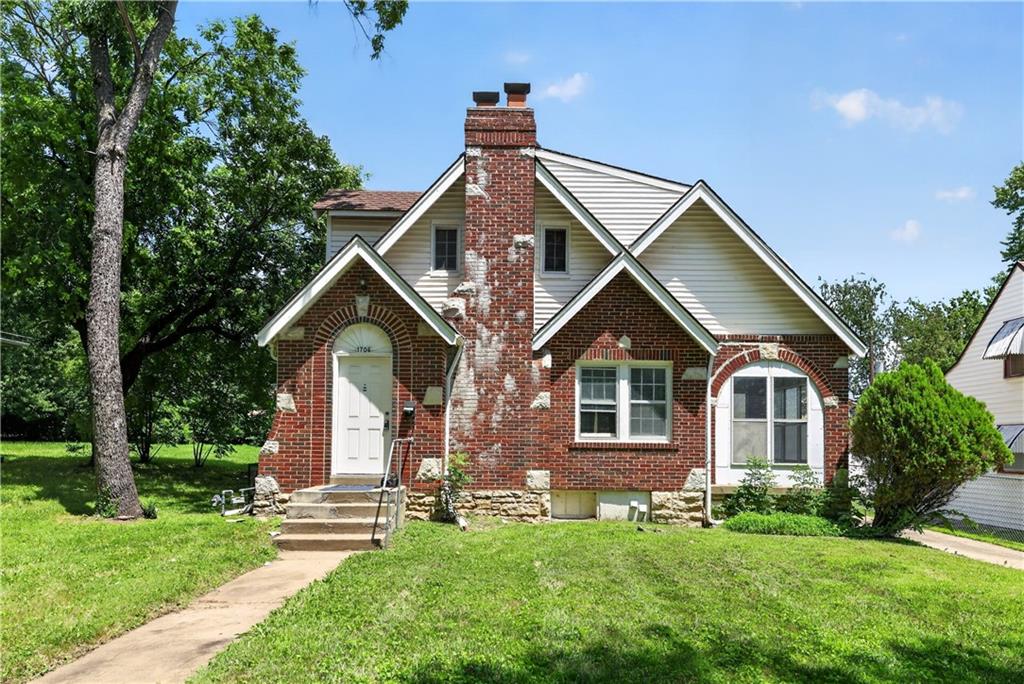 Listing Photo MLS #HMS2626191