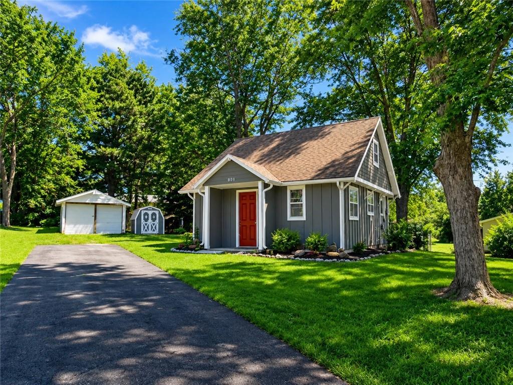 Listing Photo MLS #HMS2626243