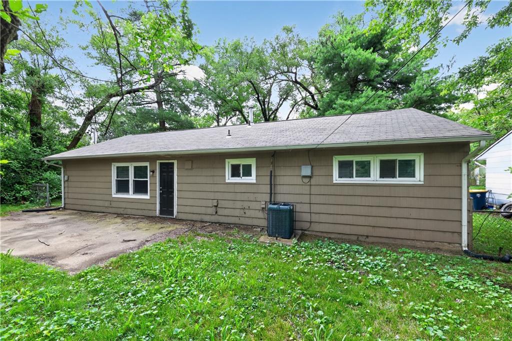 Listing Photo MLS #HMS2626342