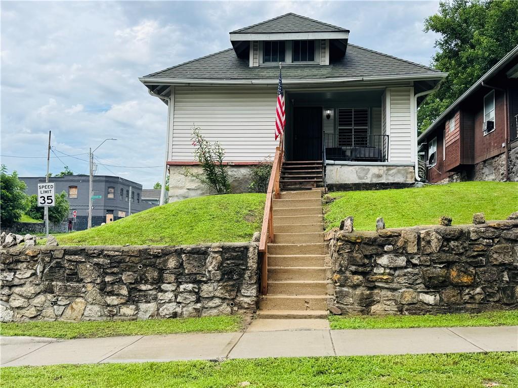 Listing Photo MLS #HMS2626398
