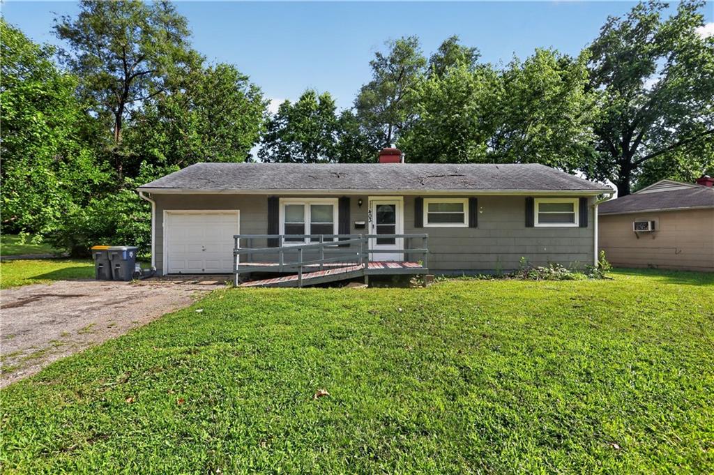 Listing Photo MLS #HMS2626427