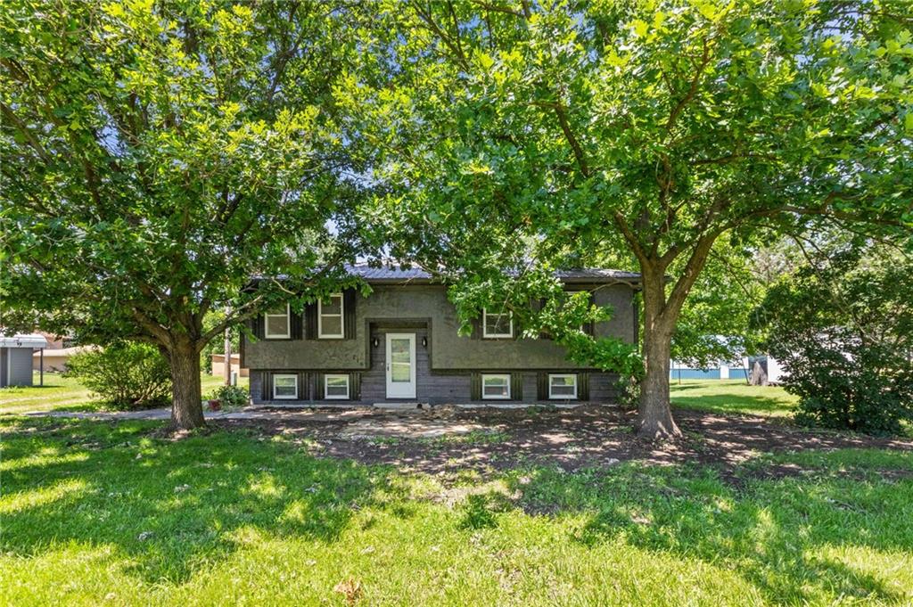 Listing Photo MLS #HMS2626649