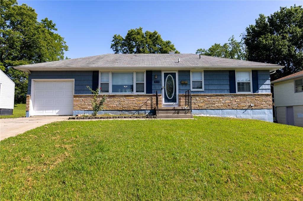 Listing Photo MLS #HMS2626665