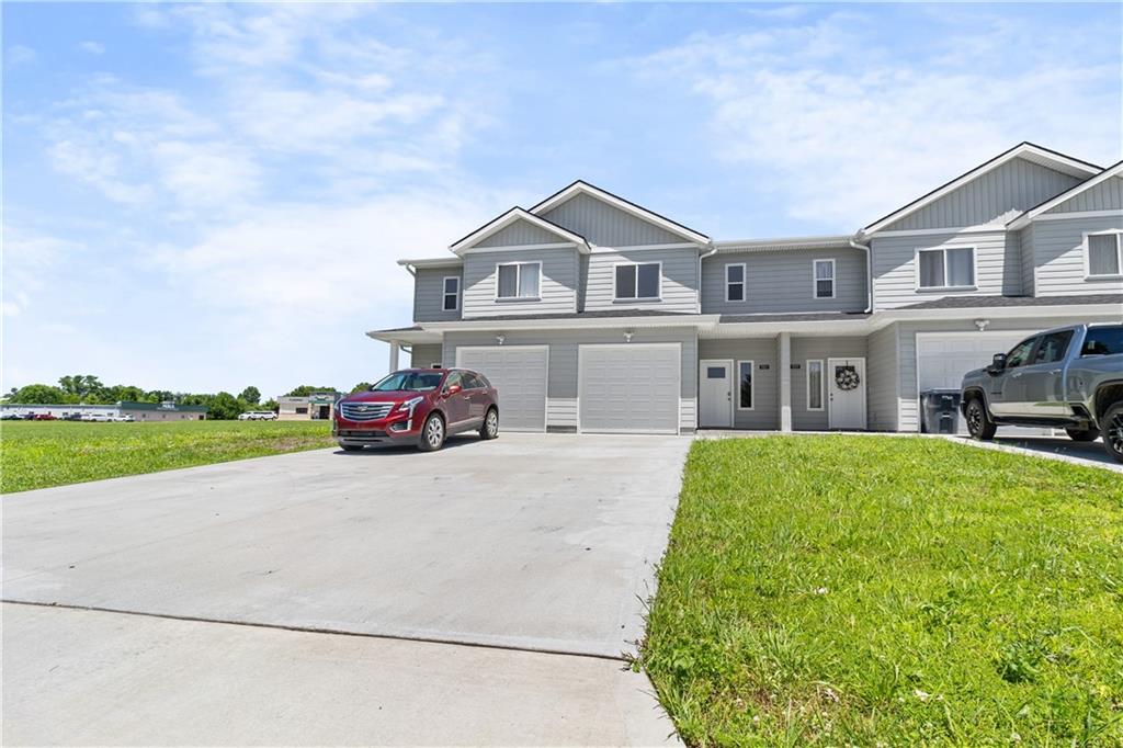 Listing Photo MLS #HMS2626809