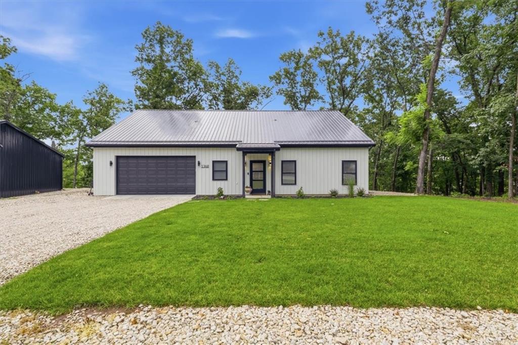 Listing Photo MLS #HMS2626978