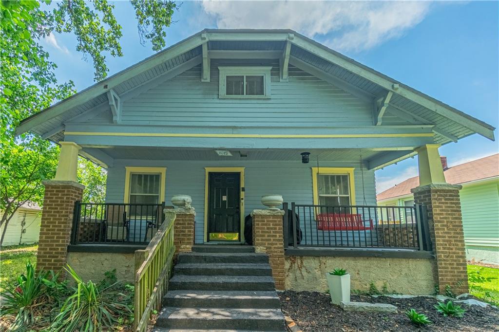 Listing Photo MLS #HMS2627102