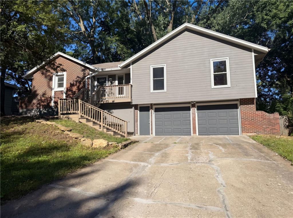 Listing Photo MLS #HMS2627281