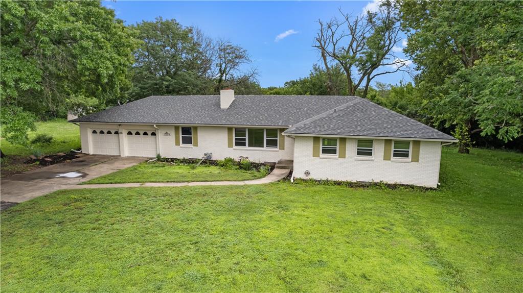 Listing Photo MLS #HMS2627303