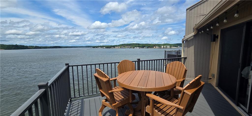 Listing Photo MLS #HMS2627427