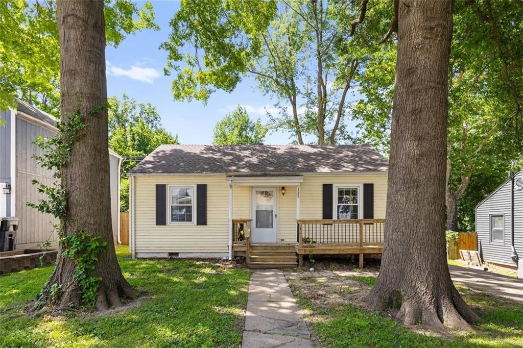Listing Photo MLS #HMS2627784