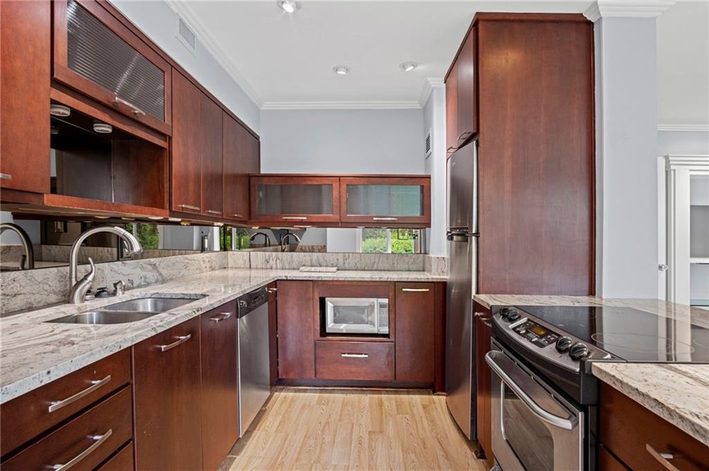 Listing Photo MLS #HMS2627881