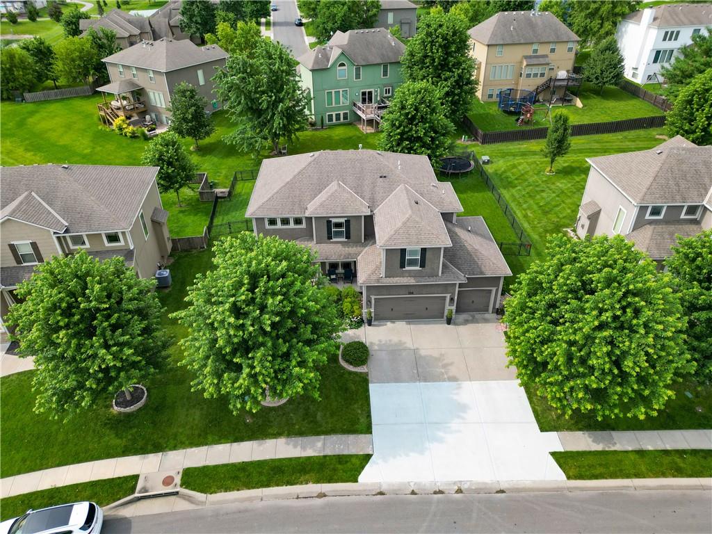 Listing Photo MLS #HMS2627932