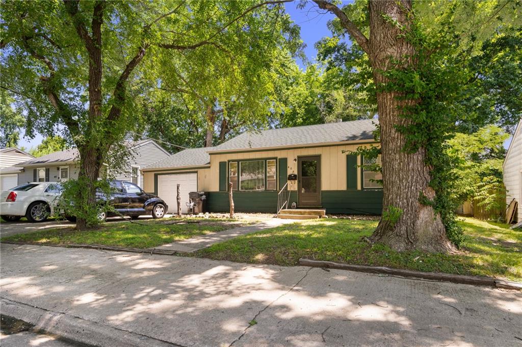 Listing Photo MLS #HMS2627982