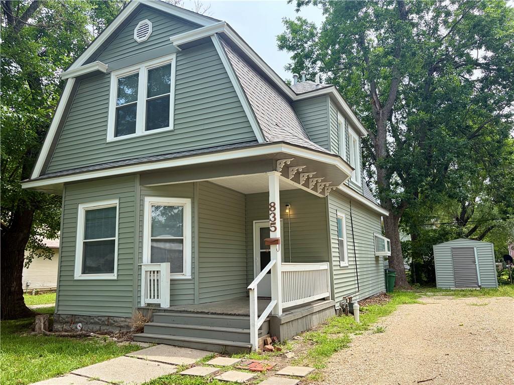 Listing Photo MLS #HMS2627990