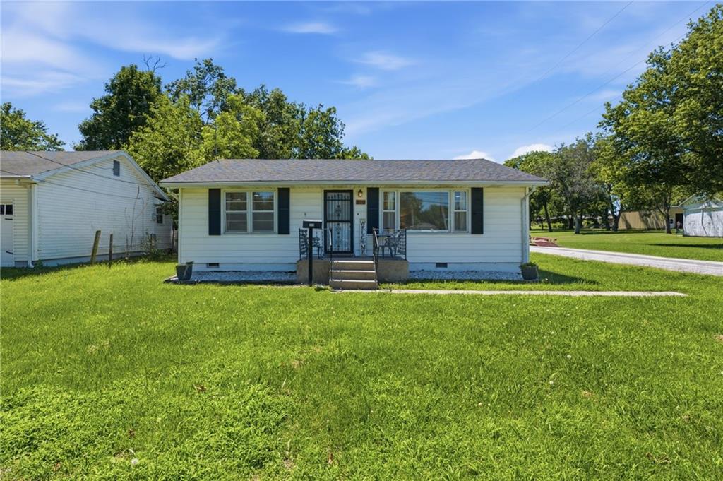 Listing Photo MLS #HMS2628060