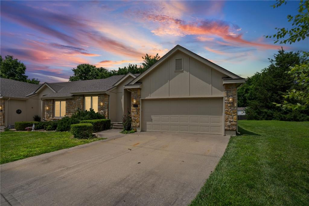 Listing Photo MLS #HMS2628154