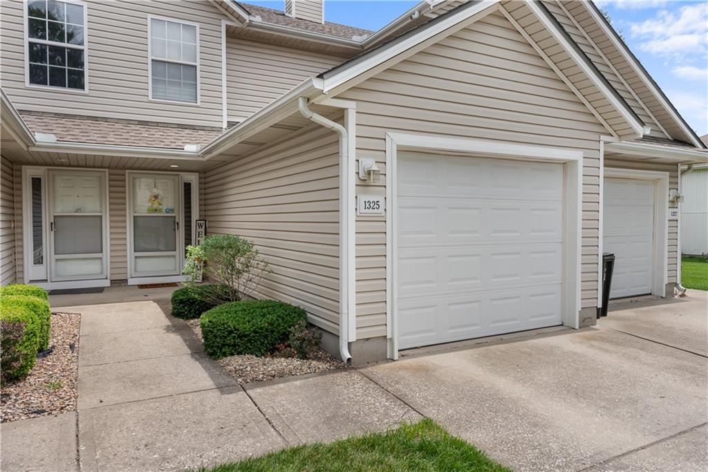 Listing Photo MLS #HMS2628174