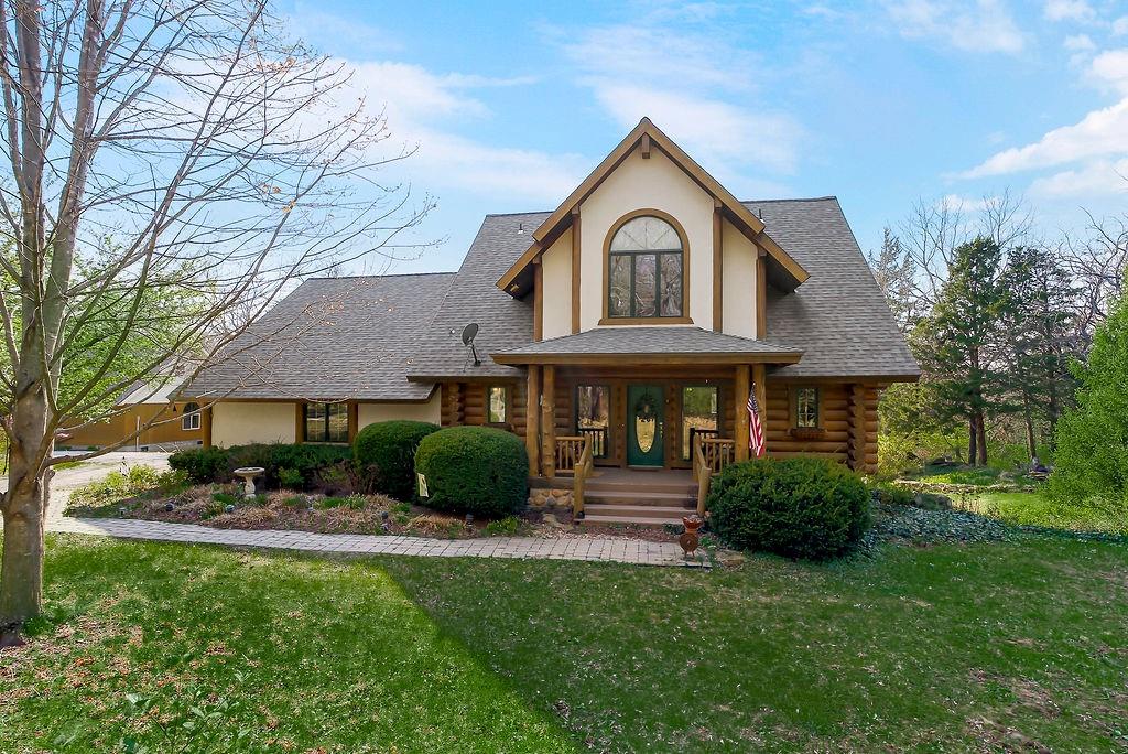 Listing Photo MLS #HMS2628175