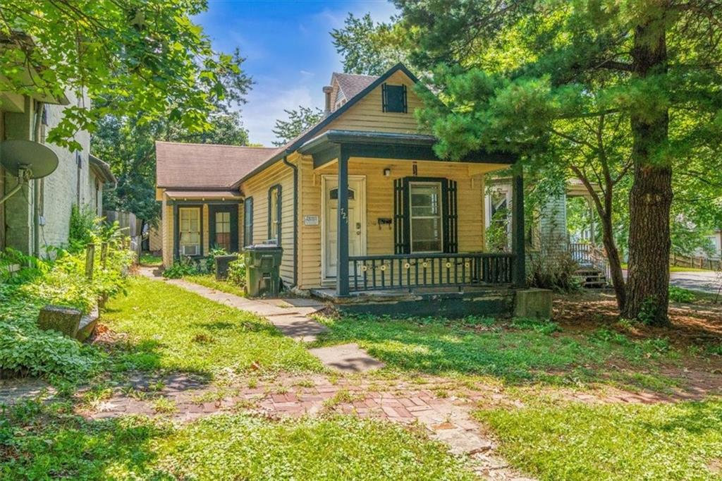 Listing Photo MLS #HMS2628496