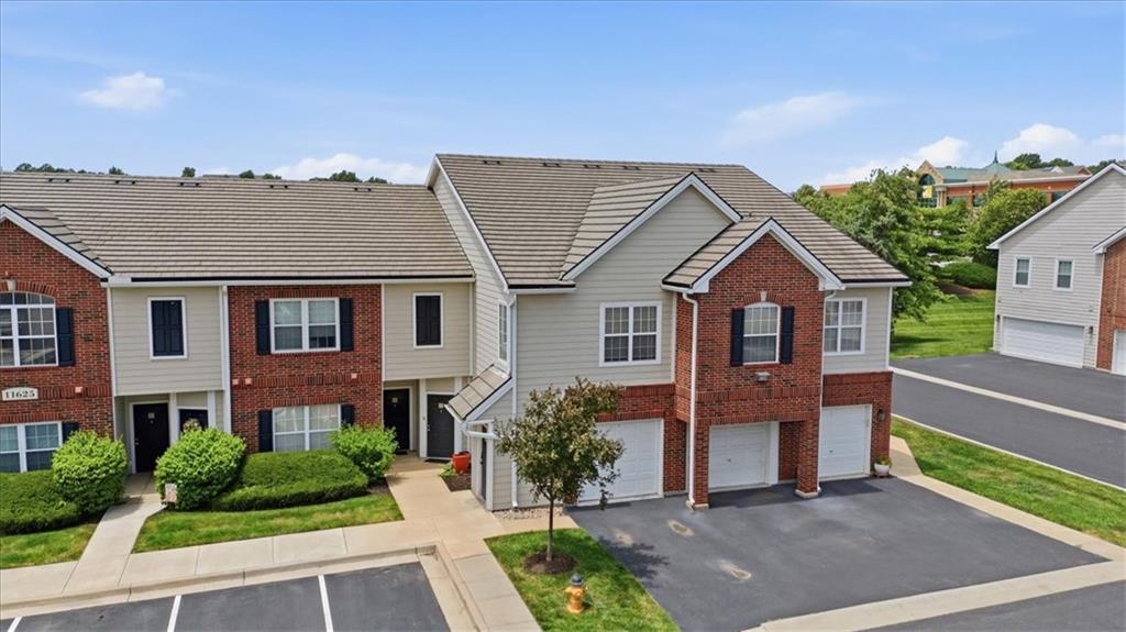 Listing Photo MLS #HMS2628583
